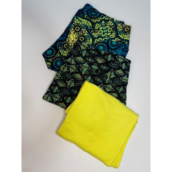LULAROE 3 Piece Curvy Tall 2 Leggings 1 neon yellow tank | NWT - Picture 1 of 4